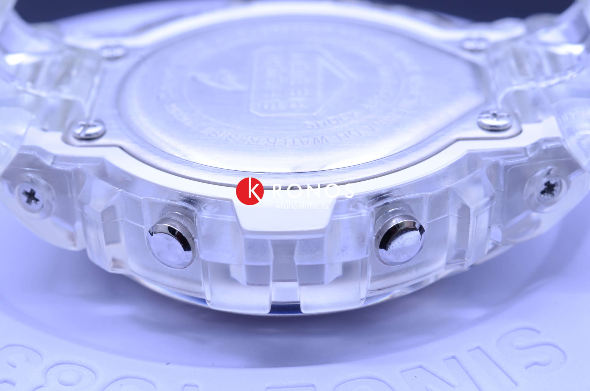 Casio GMD-S6900SR-7ER женские часы застежка крупным планом