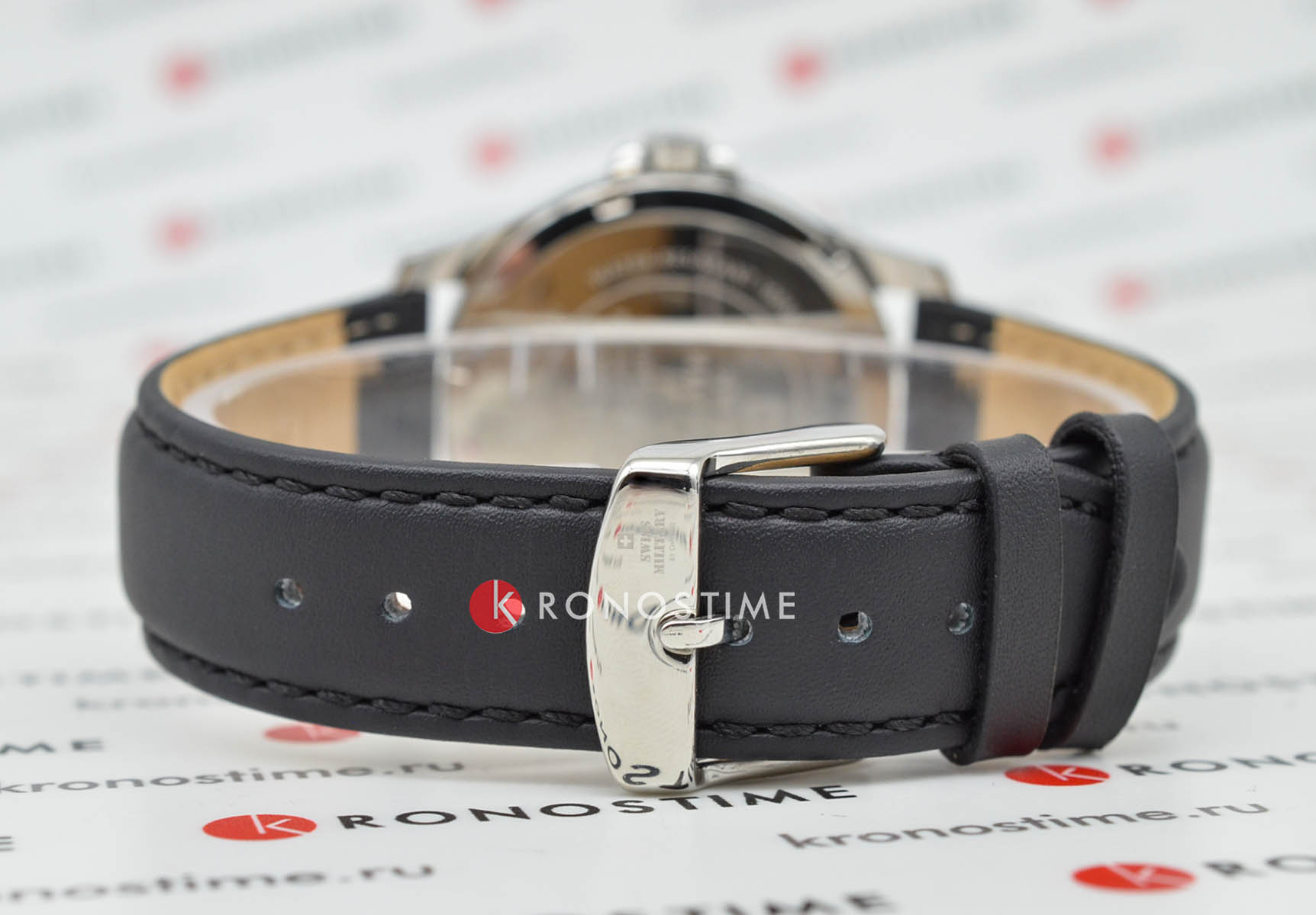 Swiss Military by Chrono Swiss Military by Chrono SM30200.12 кварцевые мужские часы часы крупный план синий циферблата