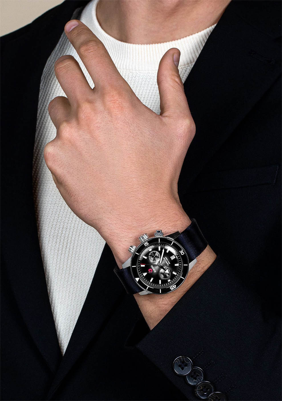 Оригинальные часы Rado Rado Captain Cook Automatic Chronograph R32145158 механические калибр механизма  общий вид