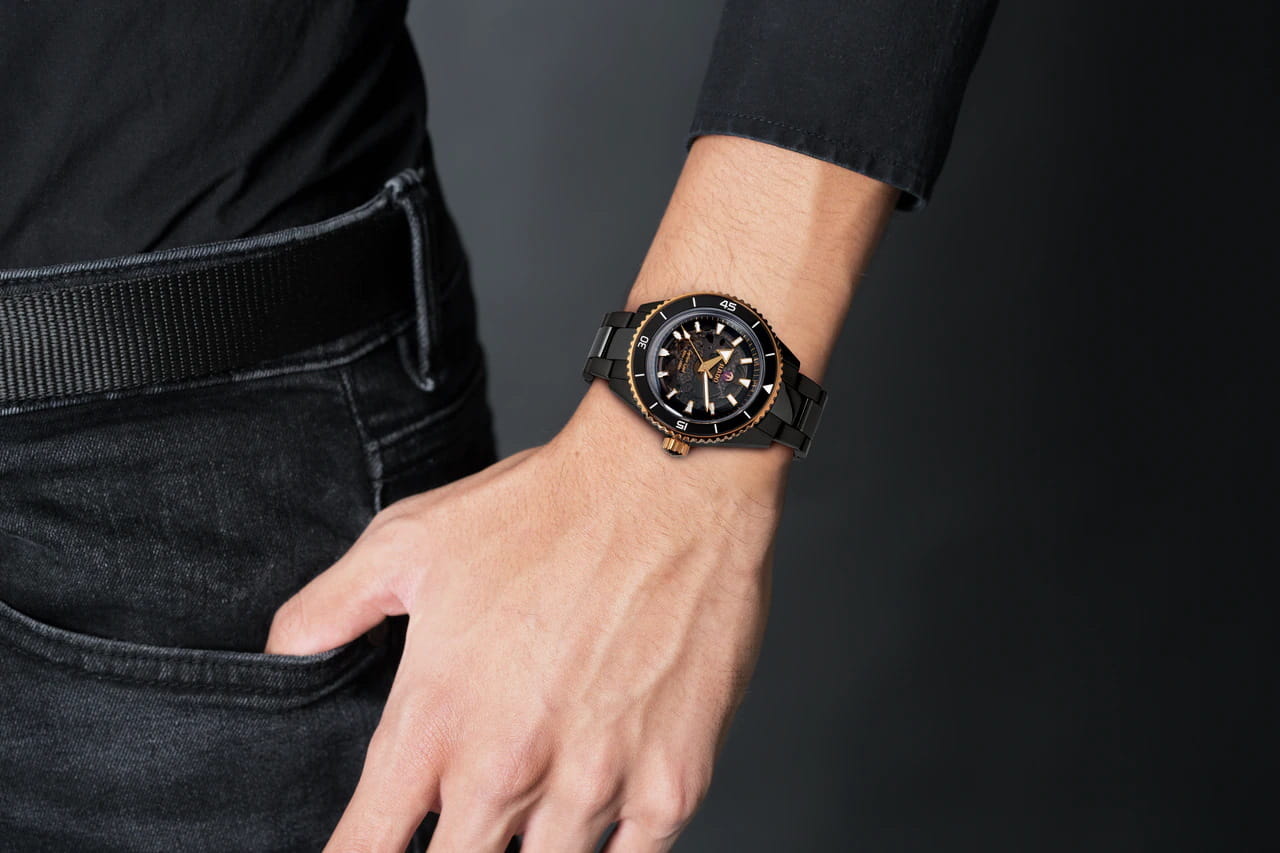Rado Rado Captain Cook High-Tech Ceramic R32127162 швейцария наручные мужские часы заводная головка с логотипом Rado