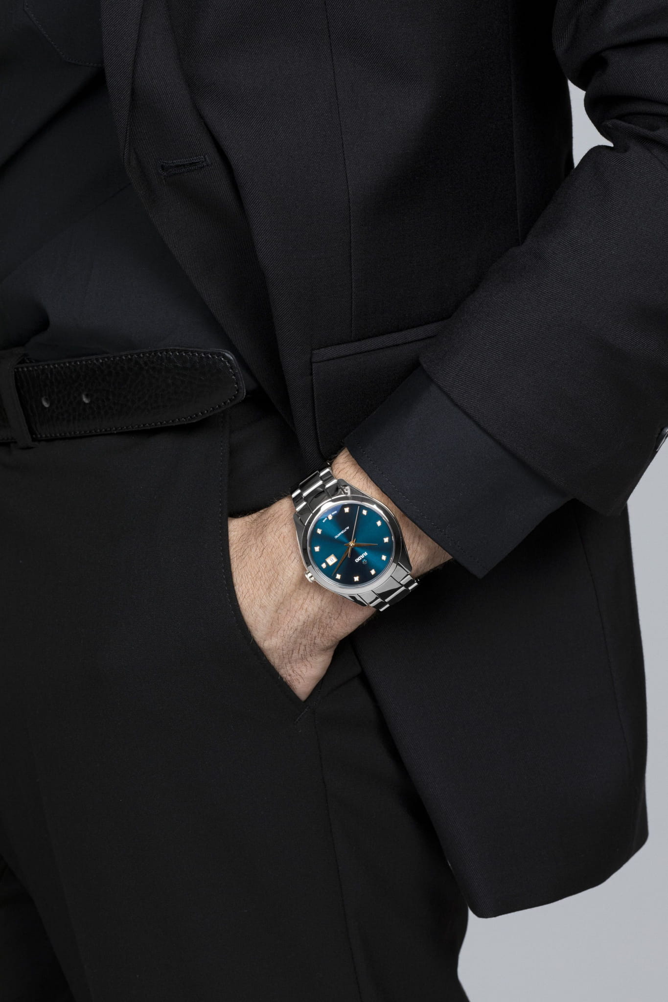 Rado Rado Hyperchrome Automatic Diamonds R32256712 Automatic, наручные мужские часы фото под углом