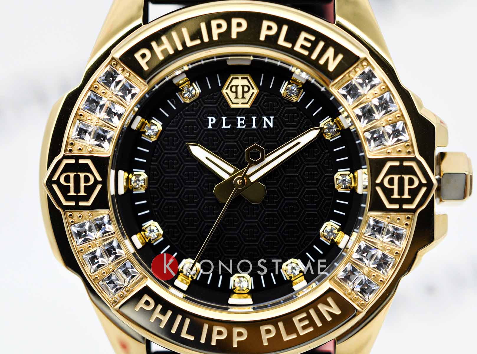 Philipp Plein Philipp Plein Plein Majesty PWOFA0225 женские часы черный циферблат на запястье