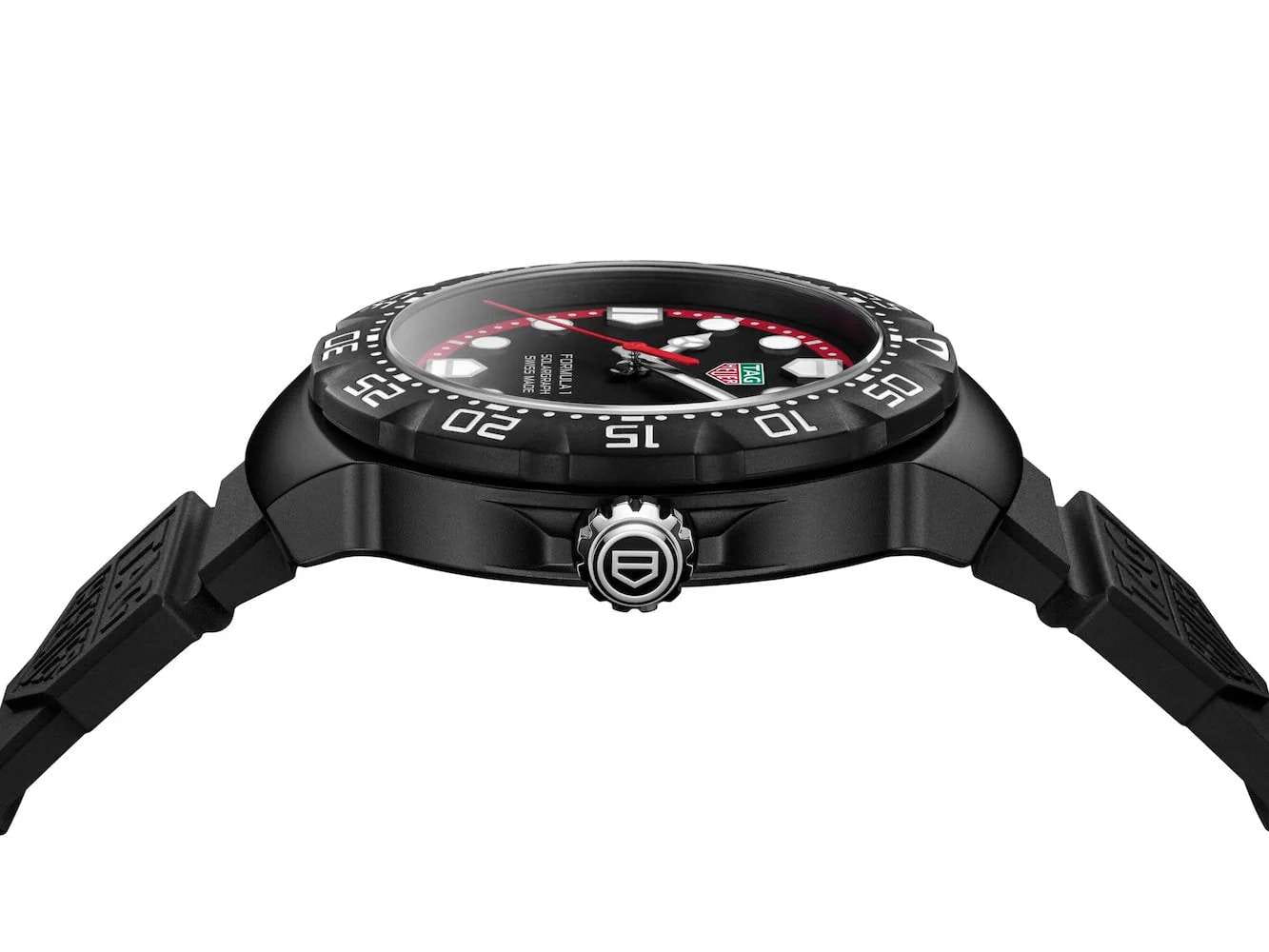 TAG Heuer TAG Heuer Formula 1 Solargraph WBY1114.FT8084 мужские часы черный циферблат на запястье