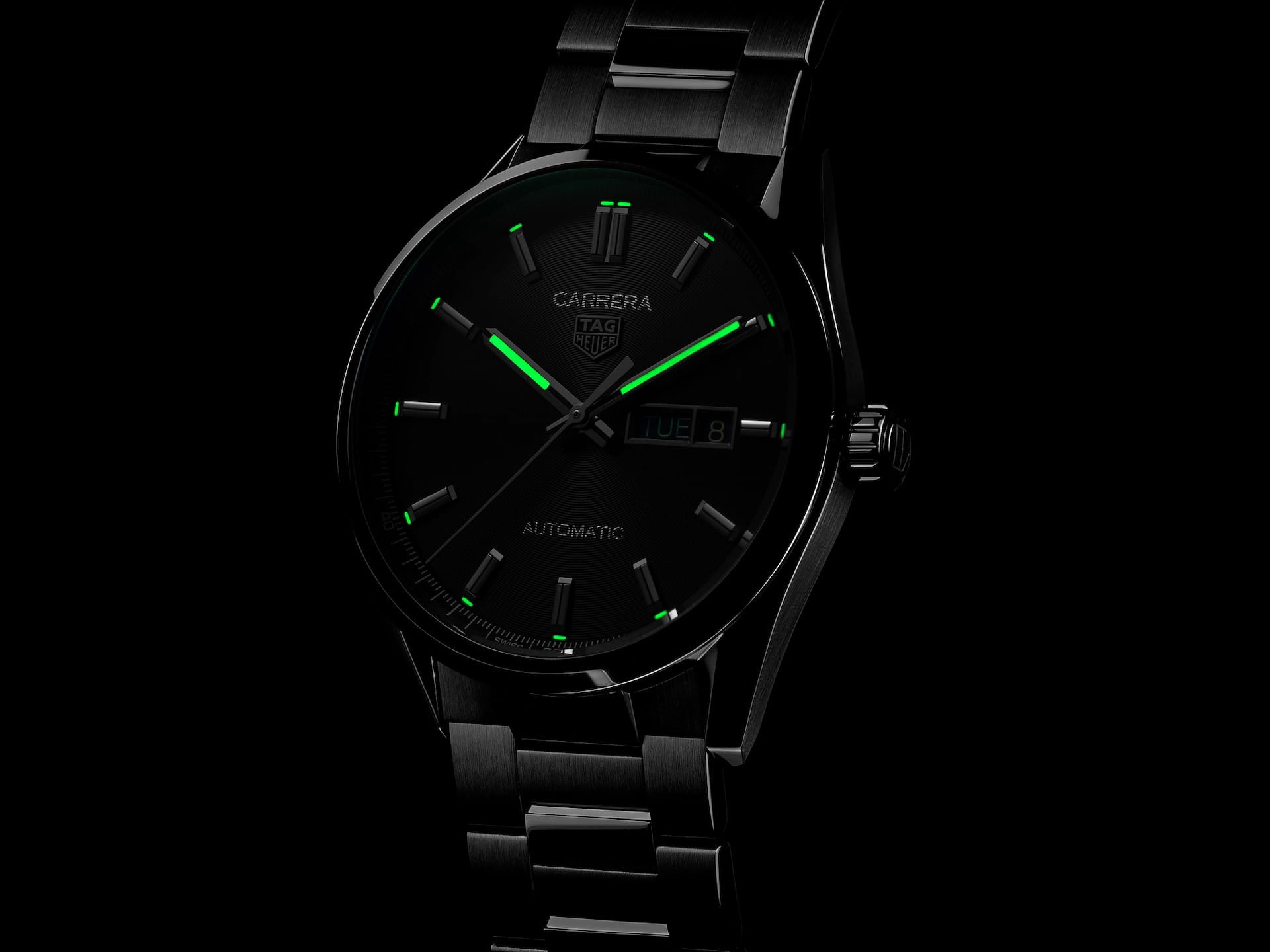 TAG Heuer TAG Heuer Carrera WBN2010.BA0640 механические мужские часы часы крупный план черный циферблата