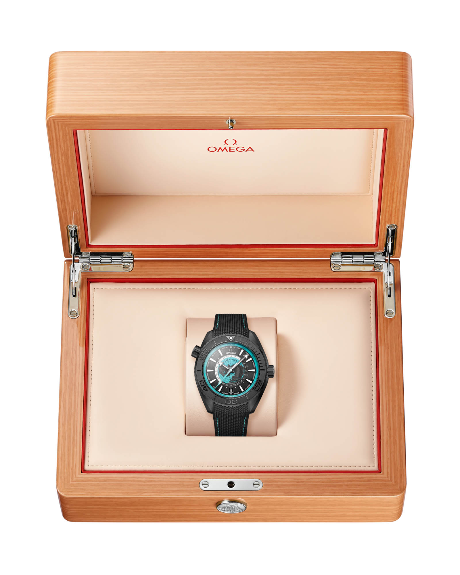 Omega Omega Seamaster Planet Ocean 600M 215.92.46.22.01.006 , seamaster швейцария мужские часы на браслете каучук боковой вид