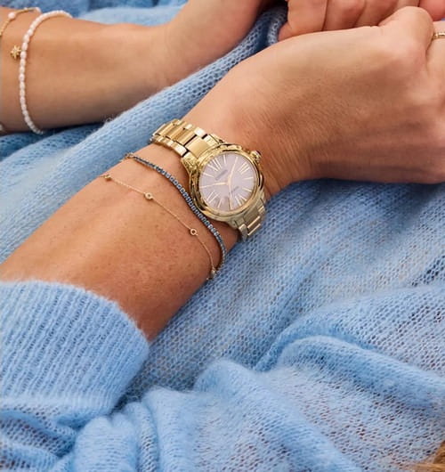 Citizen Citizen Citizen L EM1162-52A,  япония женские часы на браслете нержавеющая сталь с ip-покрытием боковой вид