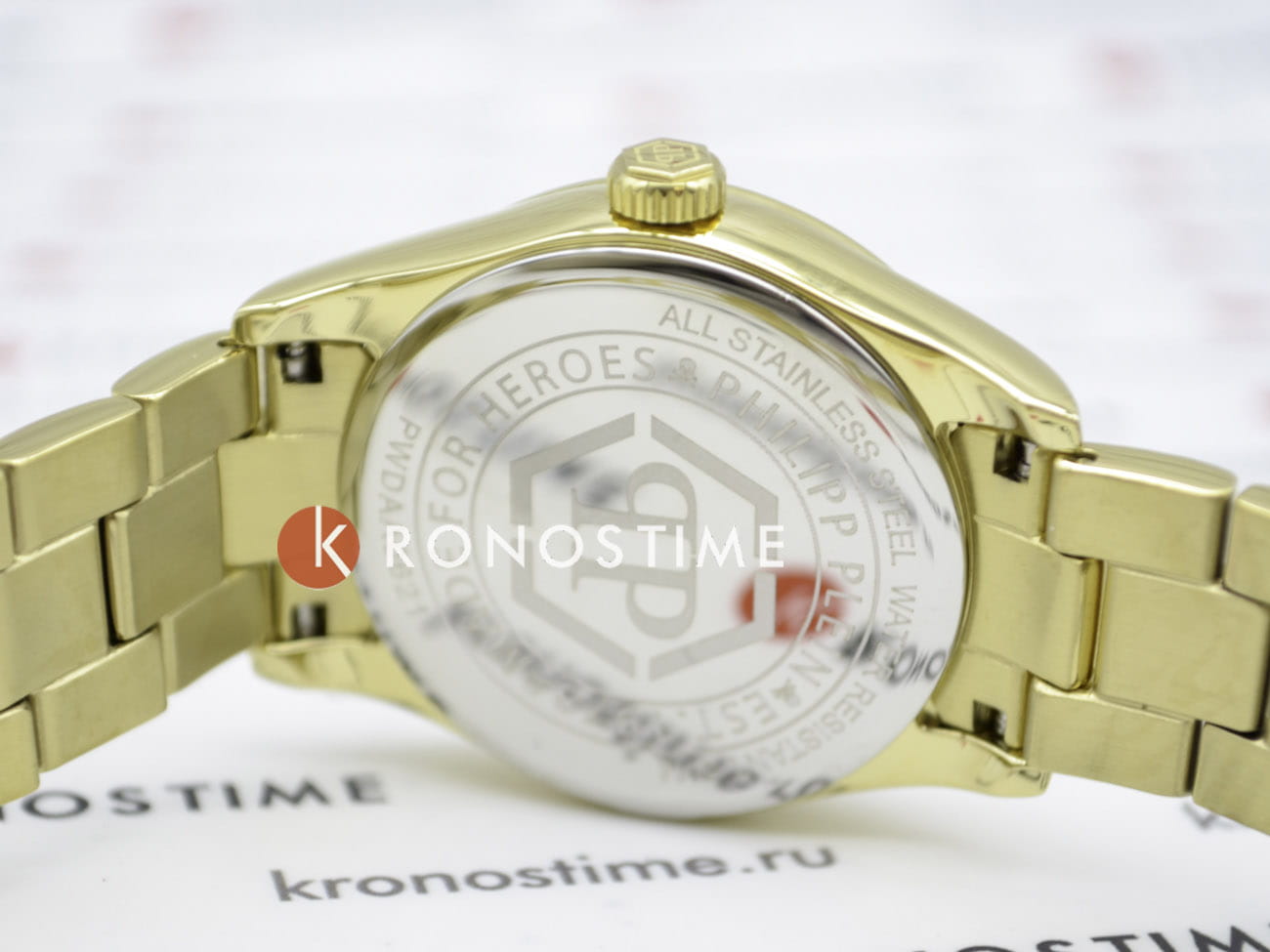 Philipp Plein PWDAA0621 женские часы застежка крупным планом