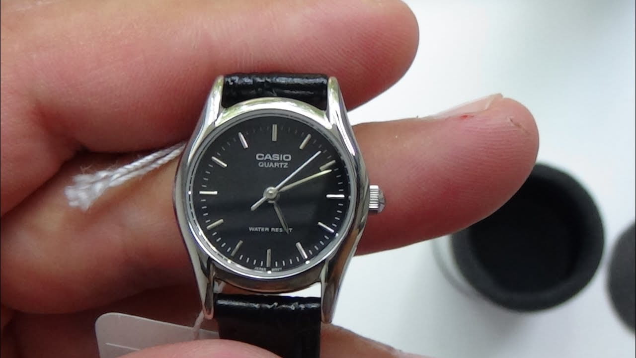 Casio Casio Collection LTP-1094E-1A, ltp япония женские часы на браслете кожаный боковой вид
