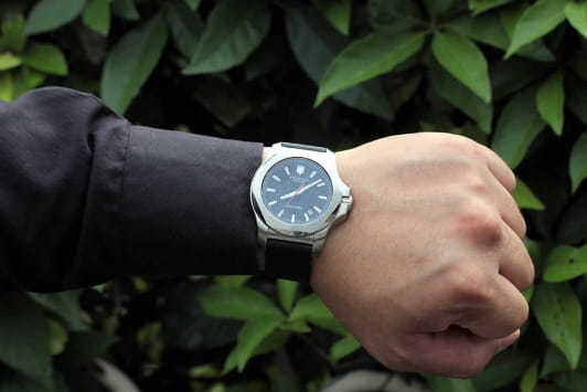 Оригинальные часы Victorinox Victorinox I.N.O.X. 241737 кварцевые калибр механизма  общий вид