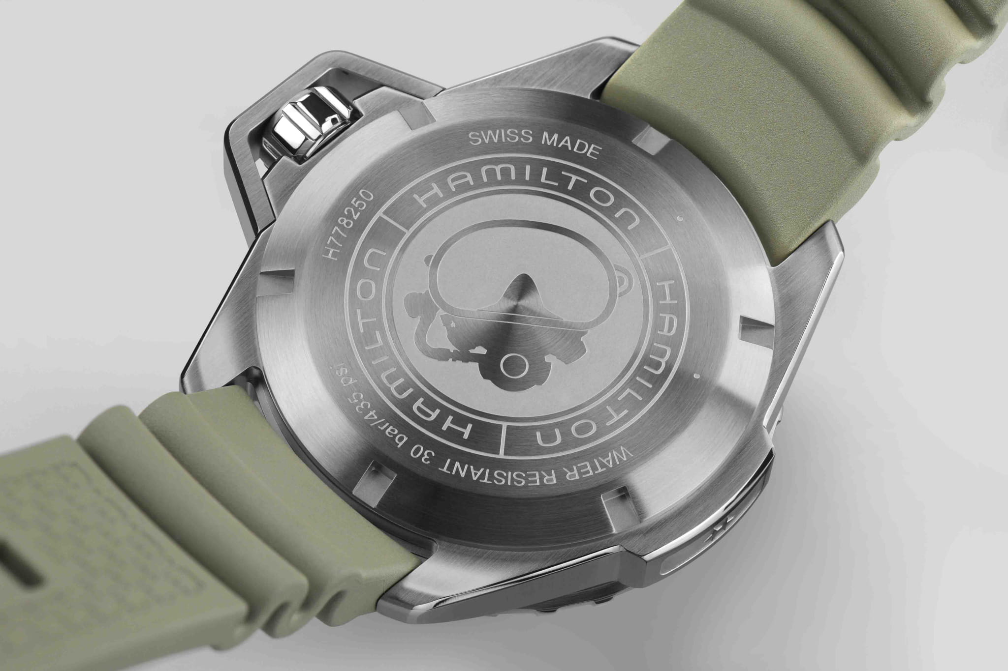 Hamilton Hamilton Khaki Navy Frogman Auto H77825331  — детали корпуса и каучук