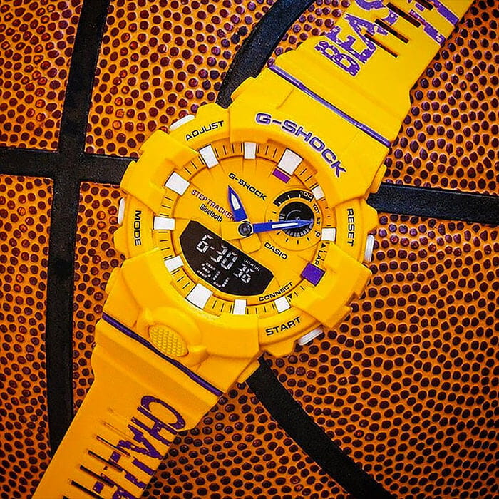 Casio Casio G-Shock GBA-800DG-9A мужские часы оранжевый циферблат на запястье