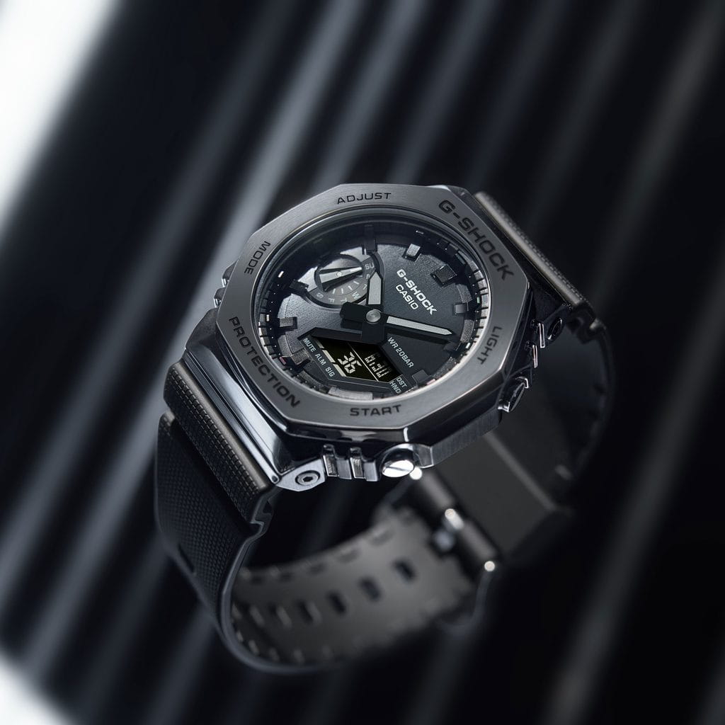 Оригинальные часы Casio Casio G-Shock GM-2100BB-1ADR (GM-2100BB-1A) электронные калибр механизма  общий вид