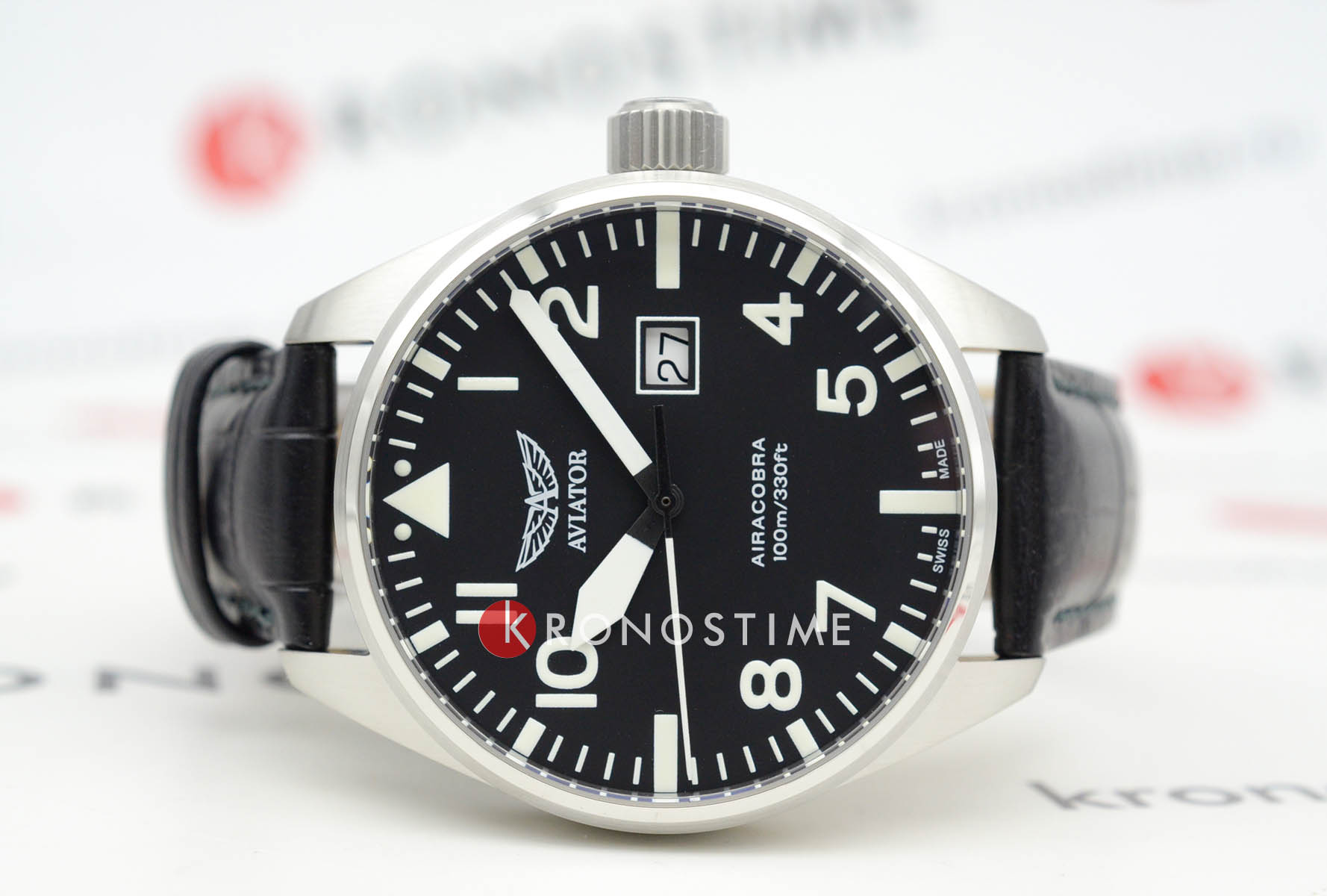 Aviator Aviator Airacobra V.1.22.0.148.4 , наручные мужские часы фото под углом
