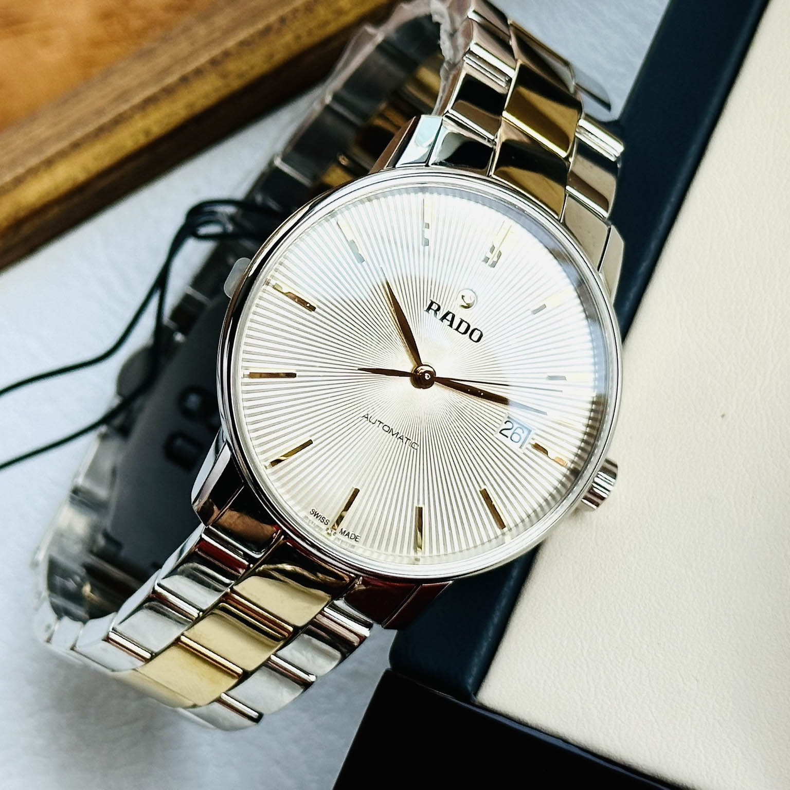 Rado Rado Coupole R22860103 Automatic, наручные мужские часы фото под углом