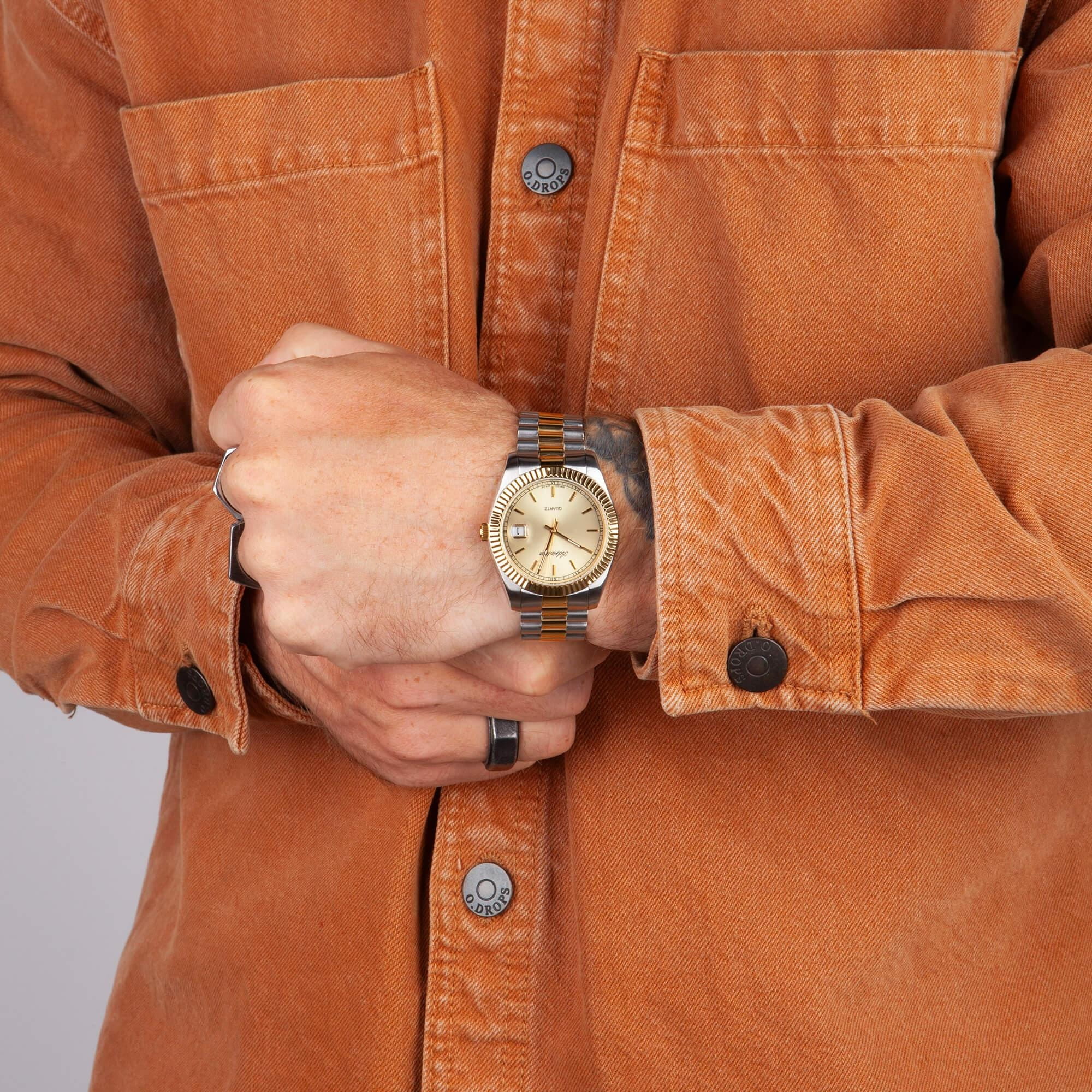 Adriatica Adriatica Premiere A1090.2111Q , наручные мужские часы фото под углом