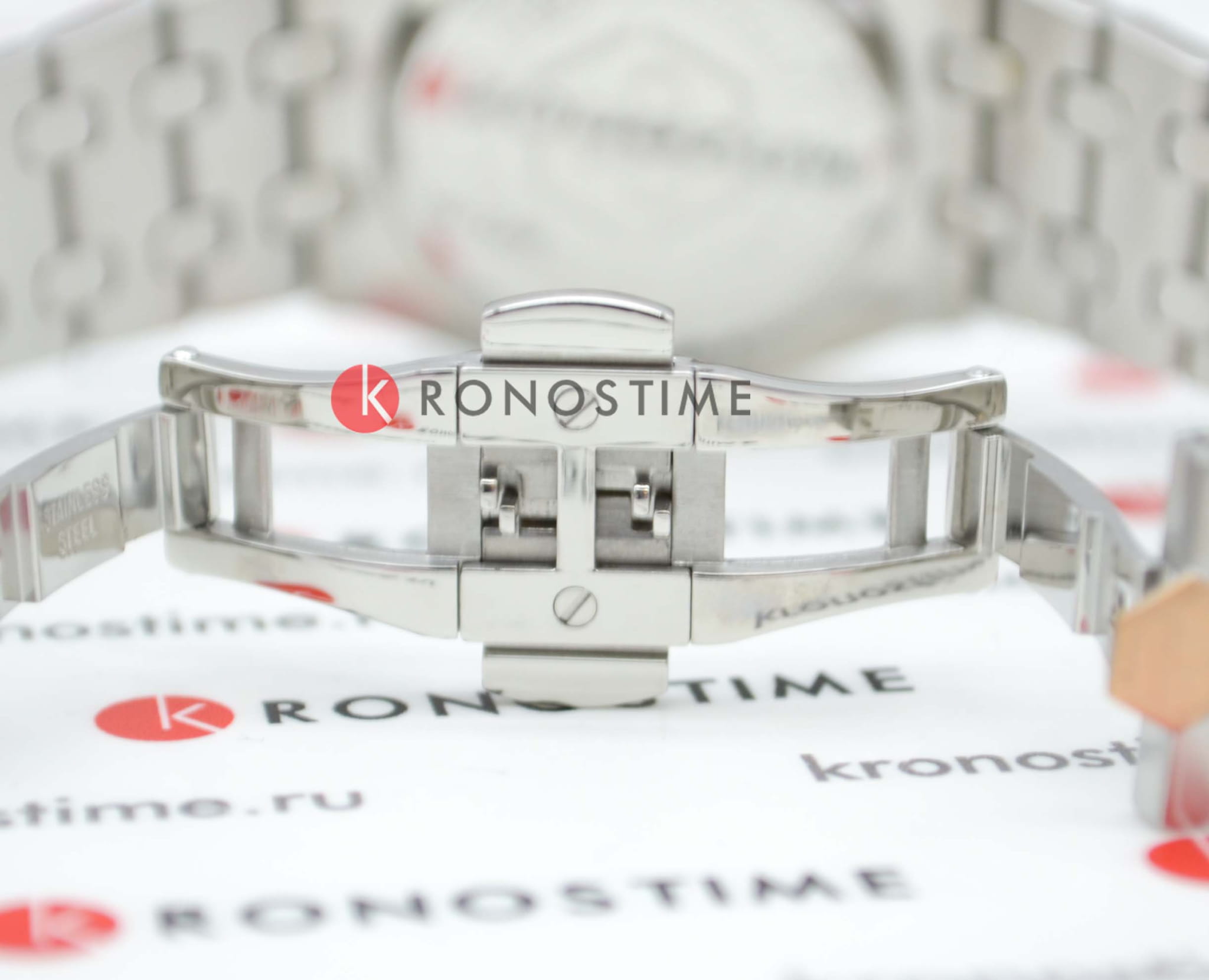 Philipp Plein PWJAA1323 женские часы застежка крупным планом