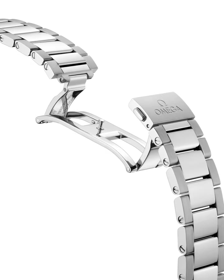 Оригинальные часы Omega Omega Seamaster Aqua Terra 220.10.38.20.03.002 механические калибр механизма omega 8800 общий вид