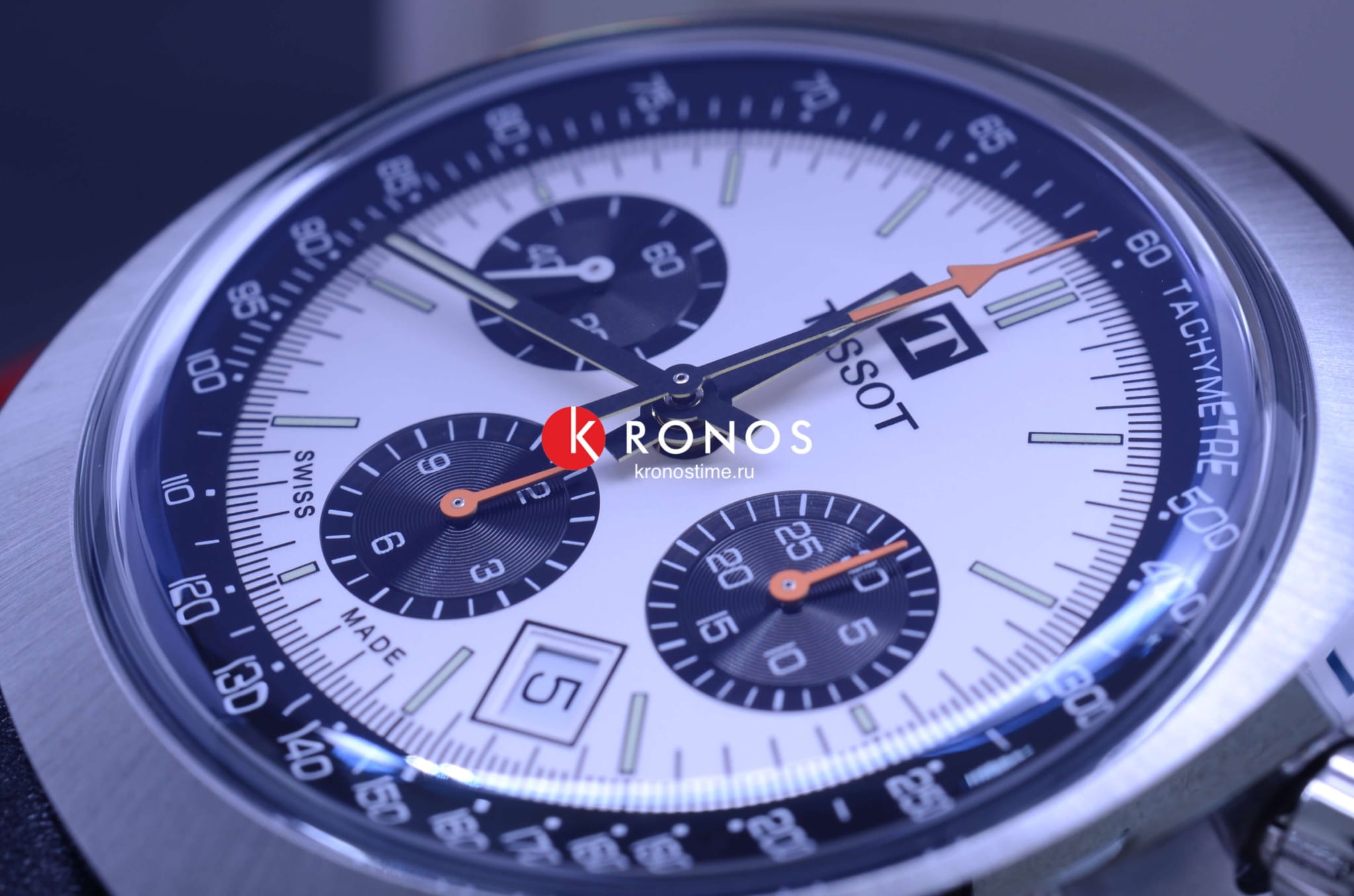 Tissot Tissot Heritage 1973 T124.427.16.031.00  наручные часы, вид спереди