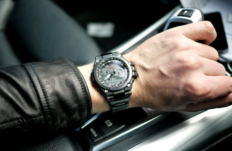 Casio Casio G-Shock Premium MTG-S1000BD-1AER MTG, наручные мужские часы фото под углом