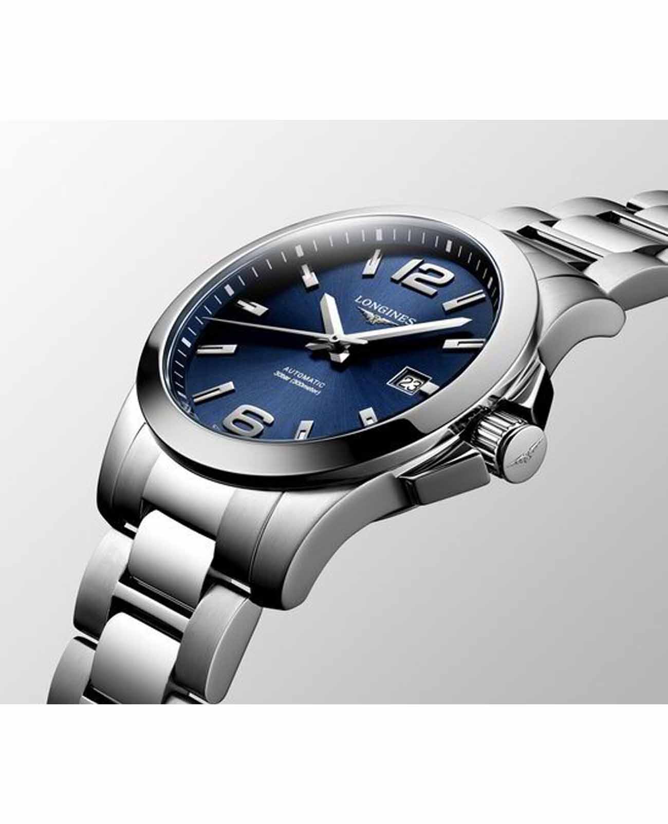 Longines Longines Conquest L3.377.4.96.6 кварцевые женские часы часы крупный план синий циферблата