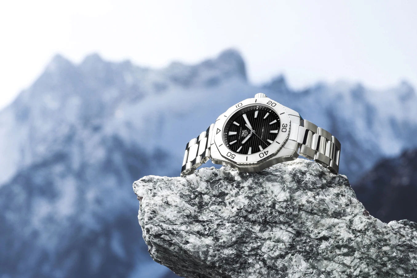 TAG Heuer WBP1110.BA0627 мужские часы застежка крупным планом