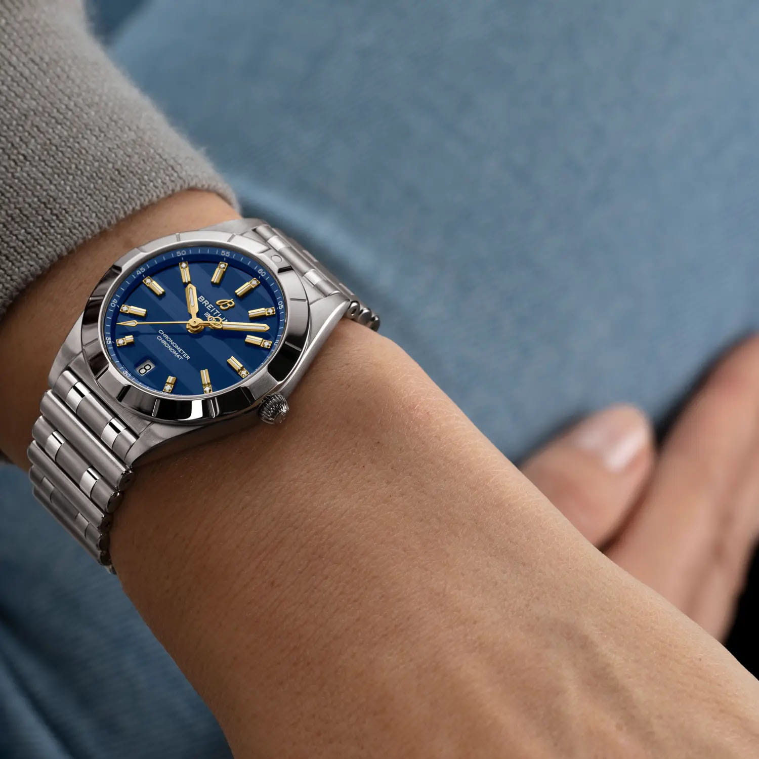 Breitling Breitling Chronomat 32 A773106A1C1A1 женские часы синий циферблат на запястье