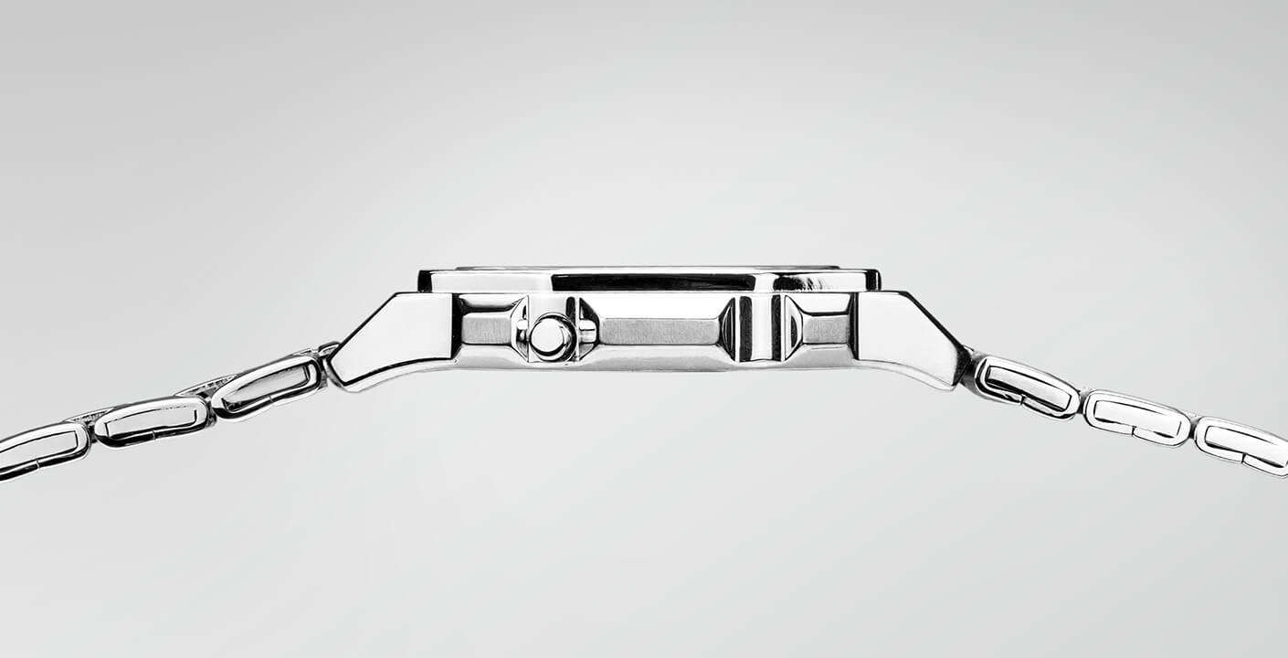 Casio Casio Collection A1000D-7EF  - задняя крышка металл сталь корпуса, япония часы
