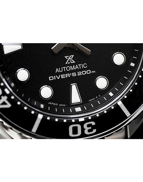 Seiko SPB101J1 мужские часы застежка крупным планом