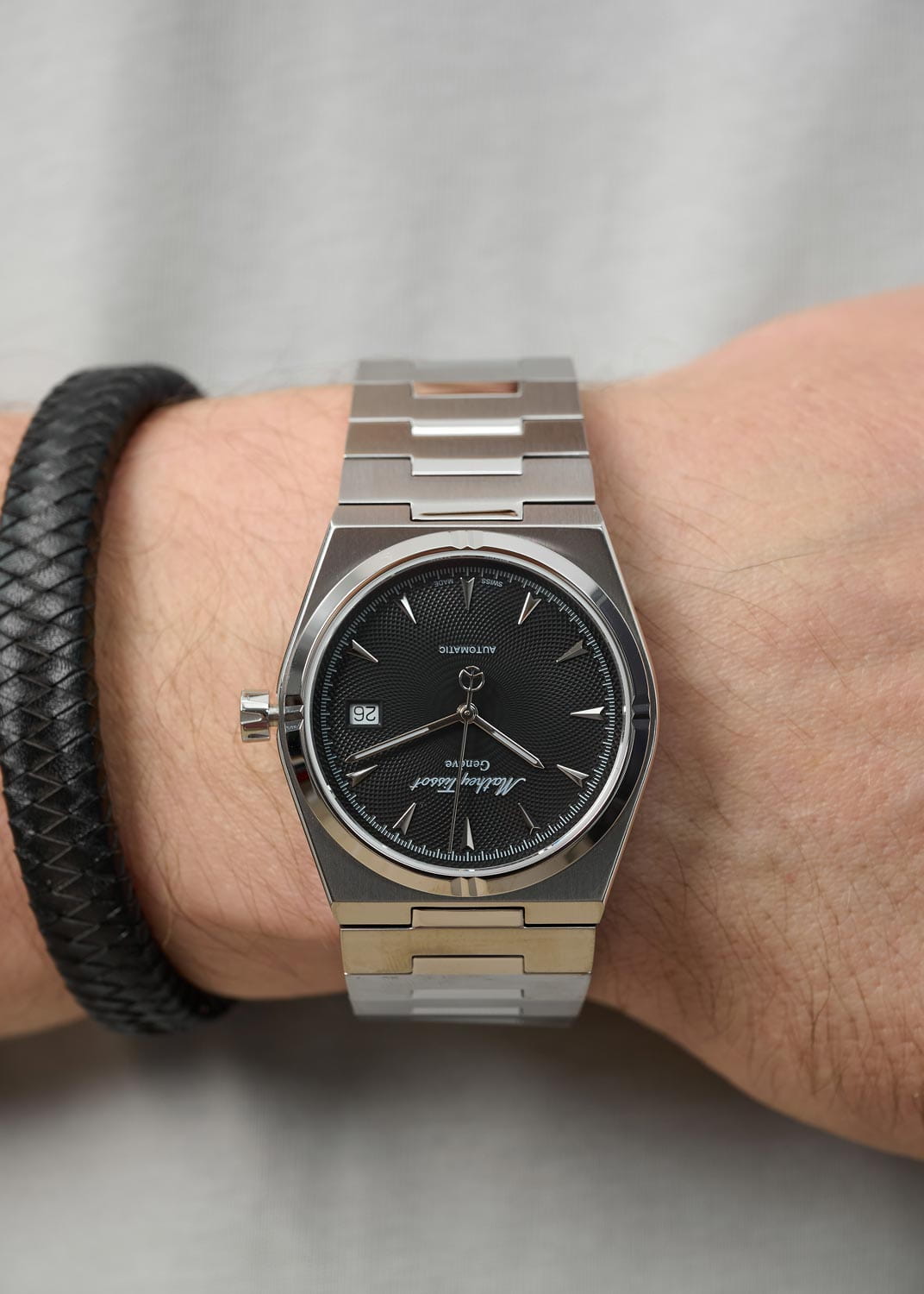 Mathey-Tissot Mathey-Tissot Zeus H118ATAN , наручные мужские часы фото под углом