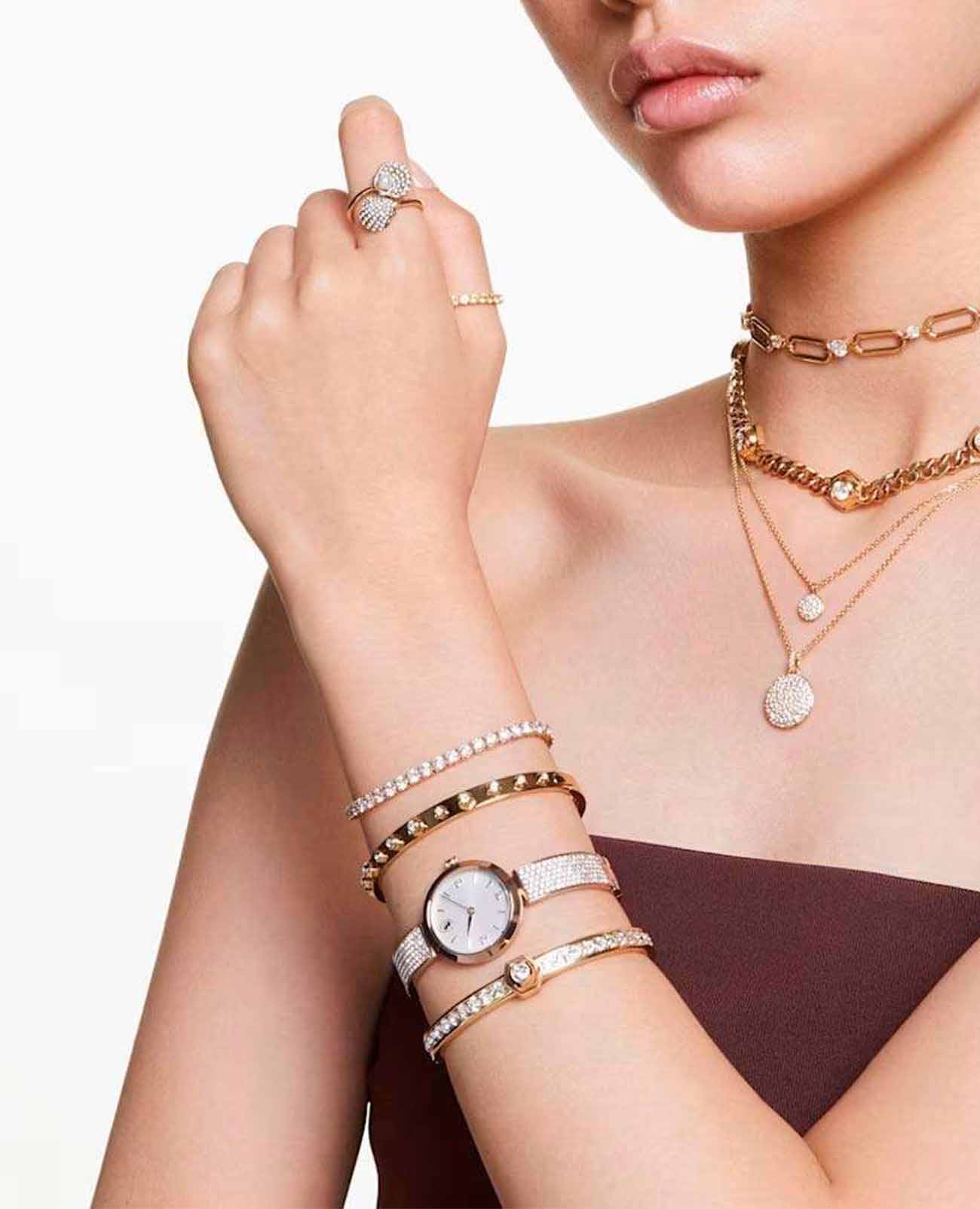 Swarovski Swarovski Illumina 5671196 , наручные женские часы фото под углом