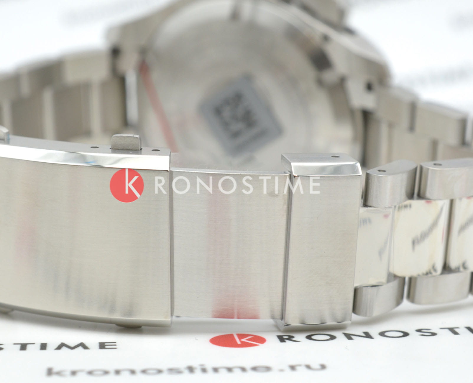 Hamilton Hamilton Khaki Navy Frogman H77605135  - задняя крышка сталь металл корпуса, швейцария часы