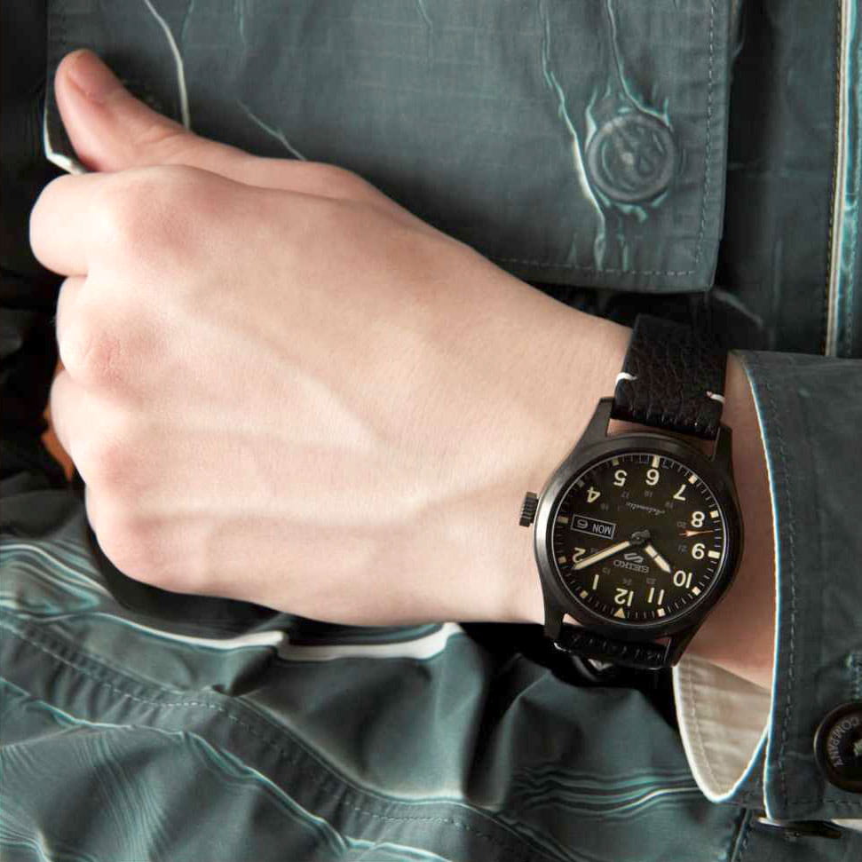 Оригинальные часы Seiko Seiko 5 Sports Field series SRPG41K1 механические калибр механизма 4r36 общий вид