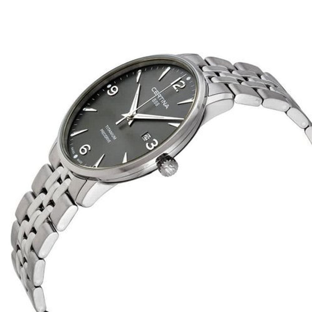 Certina C0352101105700 женские часы застежка крупным планом