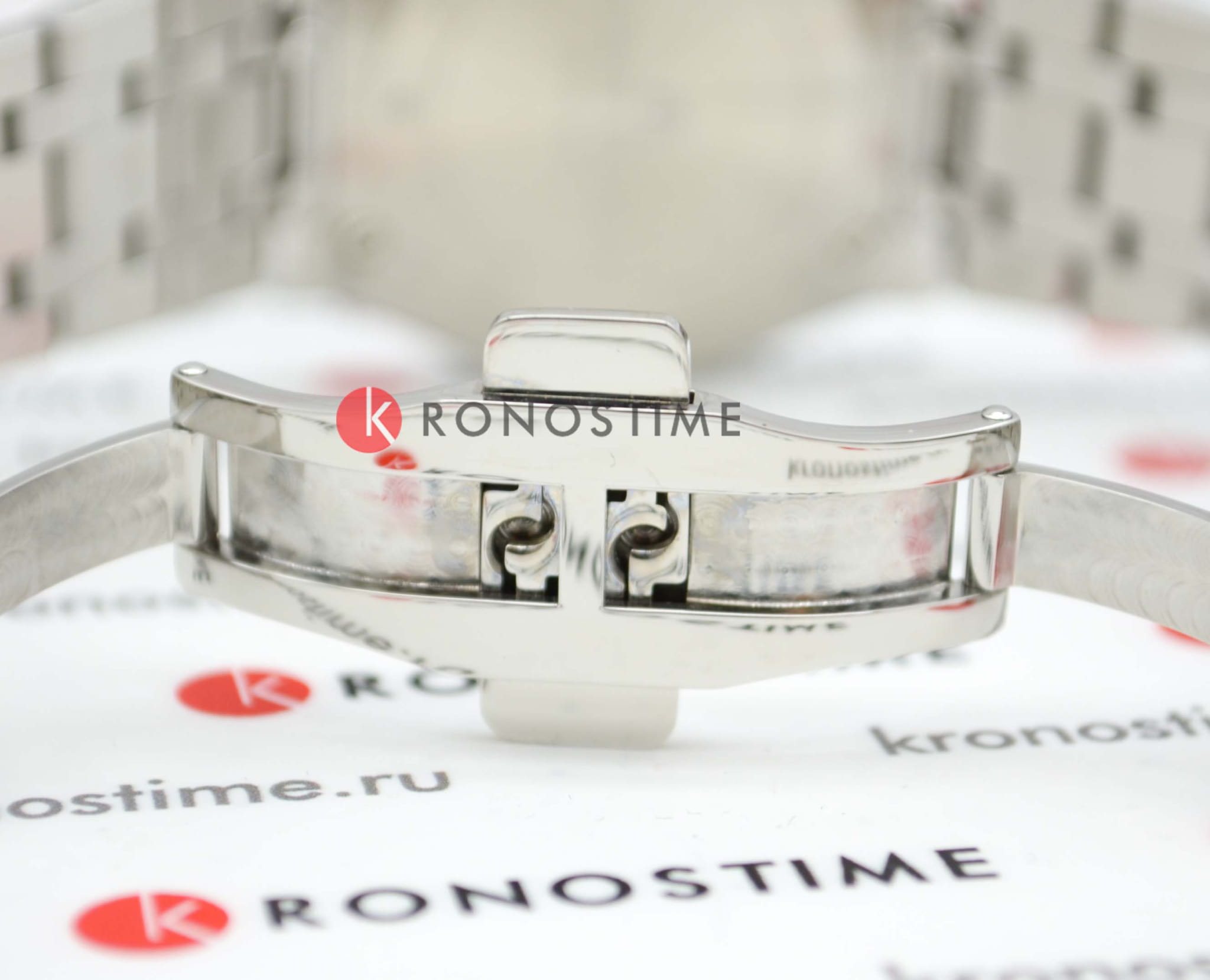 Maurice Lacroix Maurice Lacroix Aikon Automatic AI6008-SS002-630-1 швейцария наручные мужские часы заводная головка с логотипом Maurice Lacroix