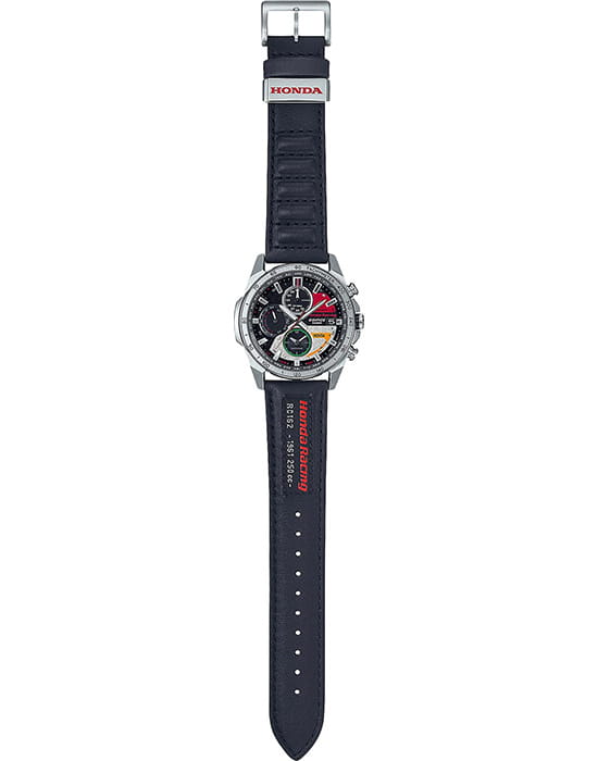 Casio Casio Edifice EQW-A2000HR-1A мужские часы  циферблат на запястье