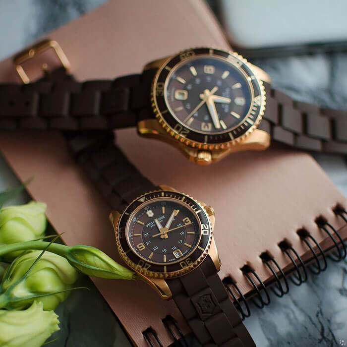 Оригинальные часы Victorinox Victorinox 241615 кварцевые калибр механизма  общий вид