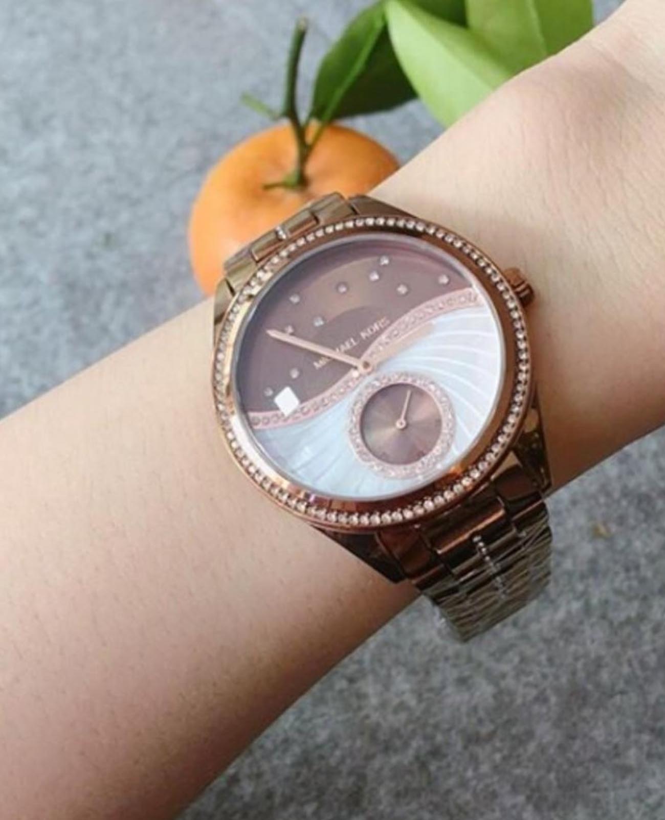 Оригинальные часы Michael Kors Michael Kors Lauryn MK3757 кварцевые калибр механизма  общий вид
