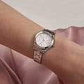 Guess GW0413L1