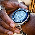 Часы Casio G-Shock GST-W100D-1A2 фото 5